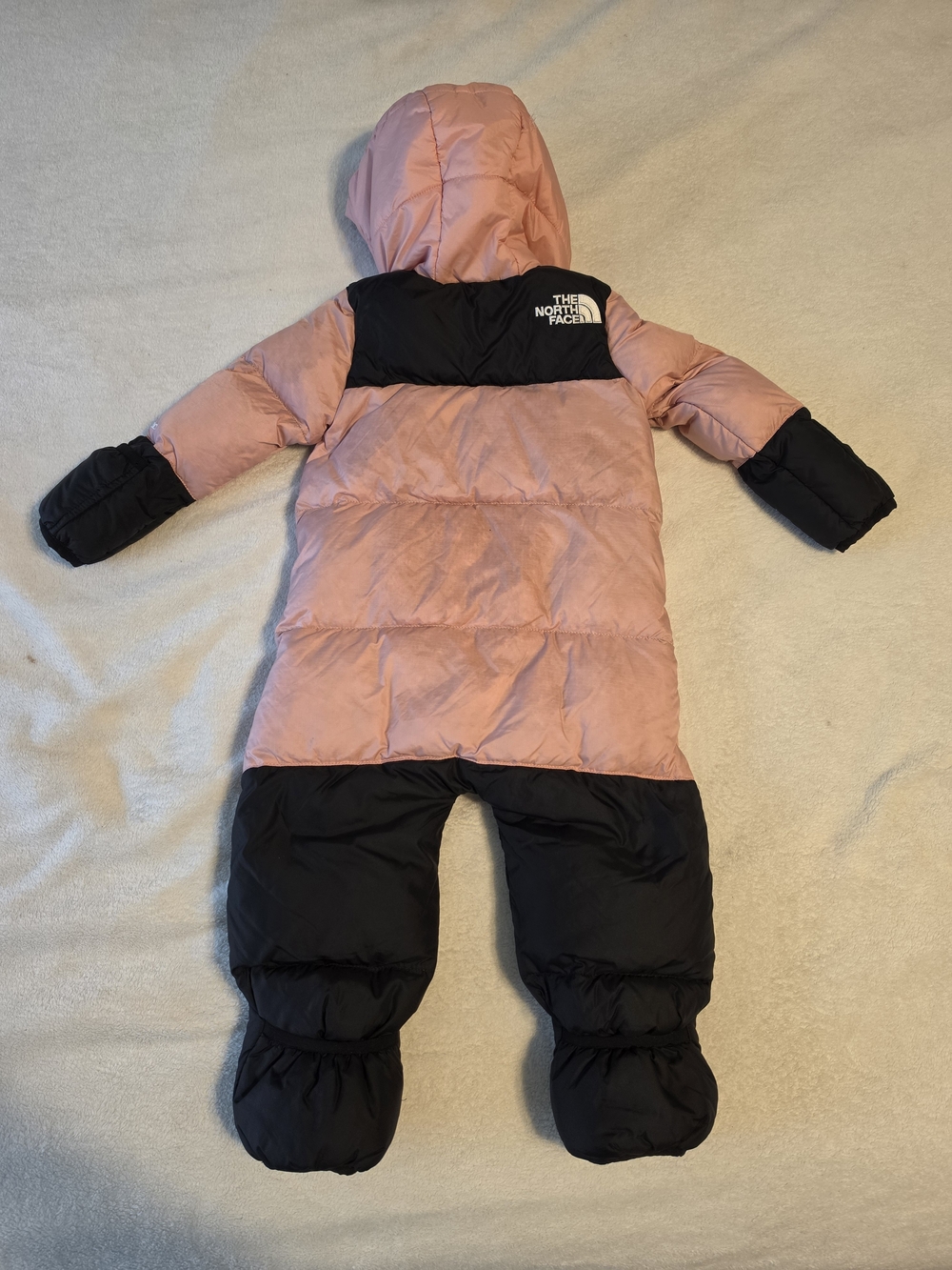 The North Face Pink & Black Infant Snowsuit 6-12mnth - Picture 3 of 3